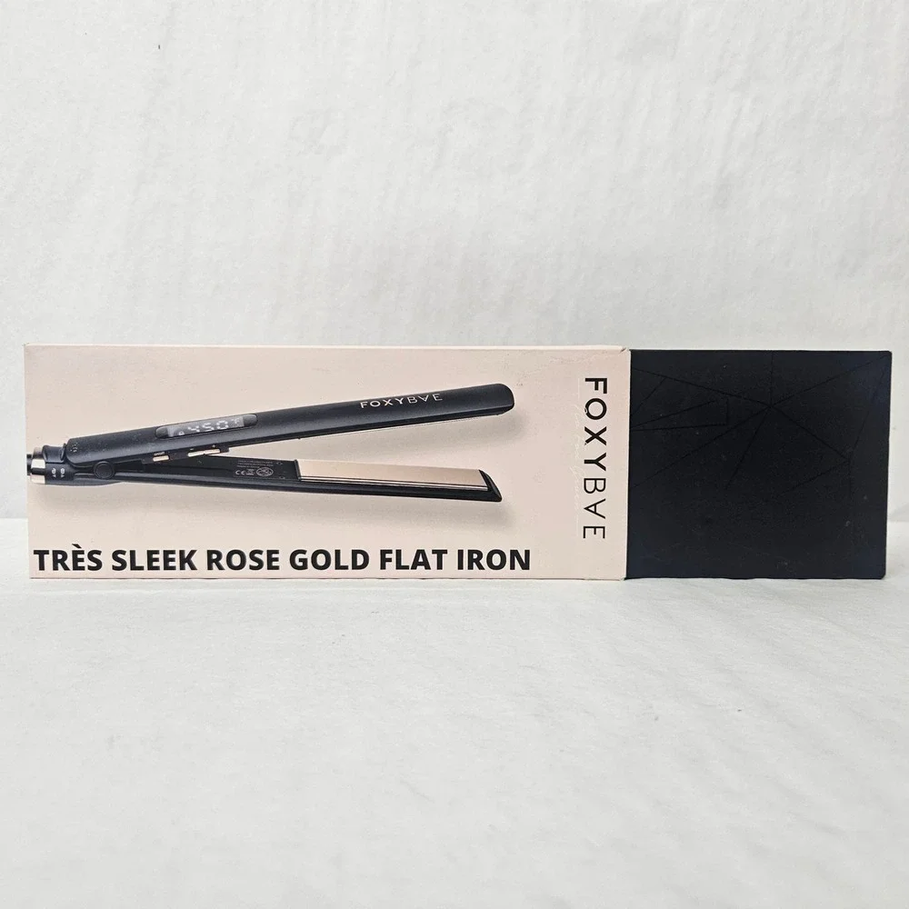 FoxyBae Tres Sleek Flat Iron Rose Gold Black Titanium Hair Straightener